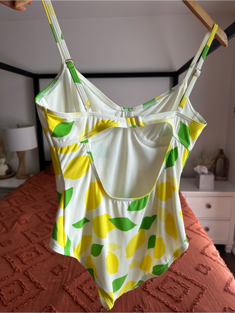 NWT kate spade lemon one piece swimsuit - Picture 5 of 7
